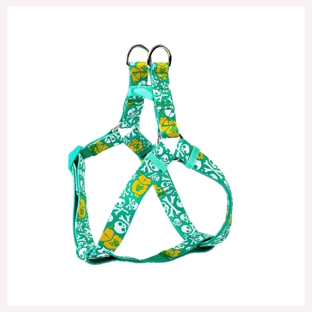 A a Pets' Step-in Harness for Dogs & Cats Pirate Design