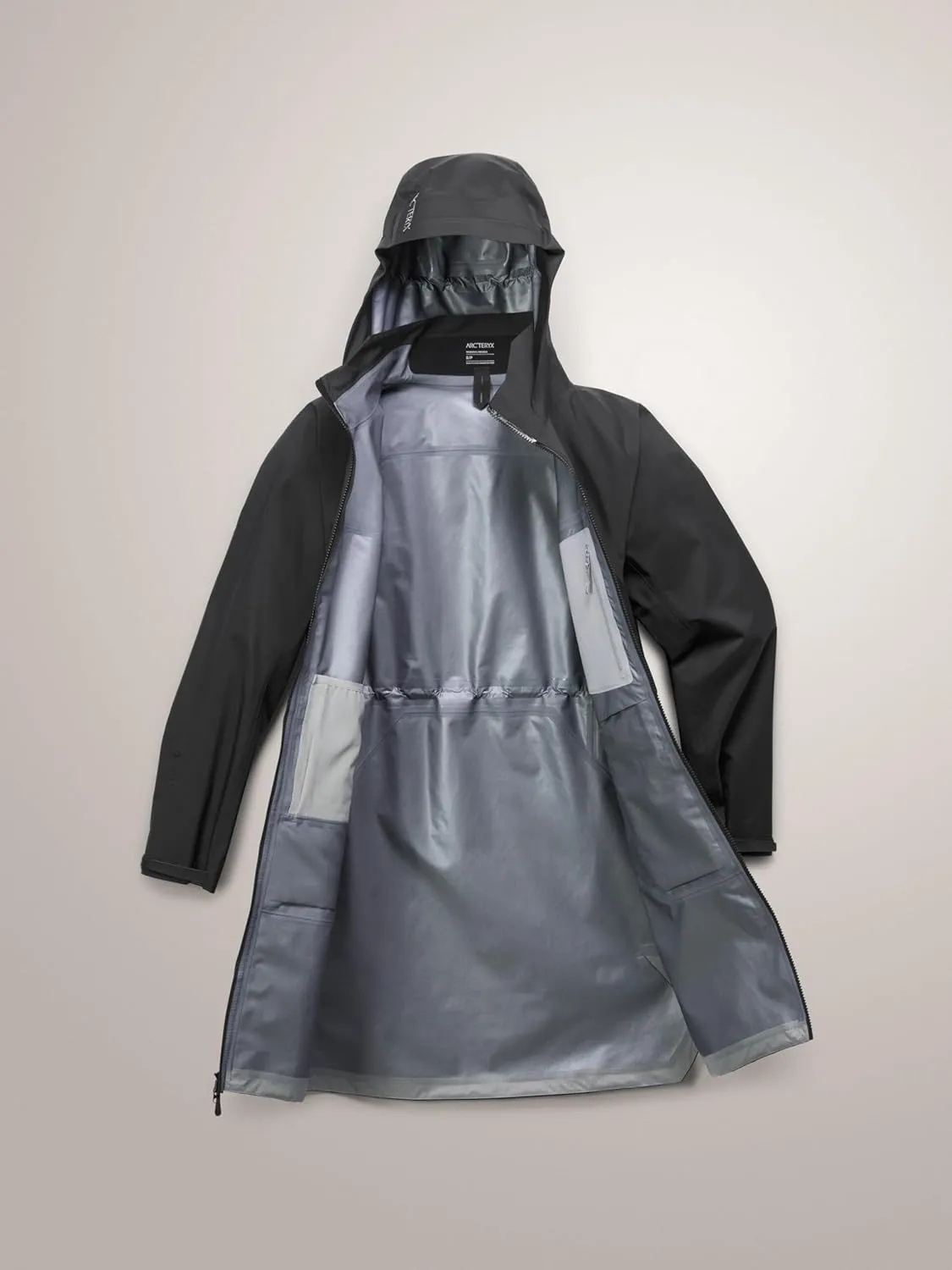 Arc'teryx Beta Coat Women's | Thigh-Length Beta Hardshell