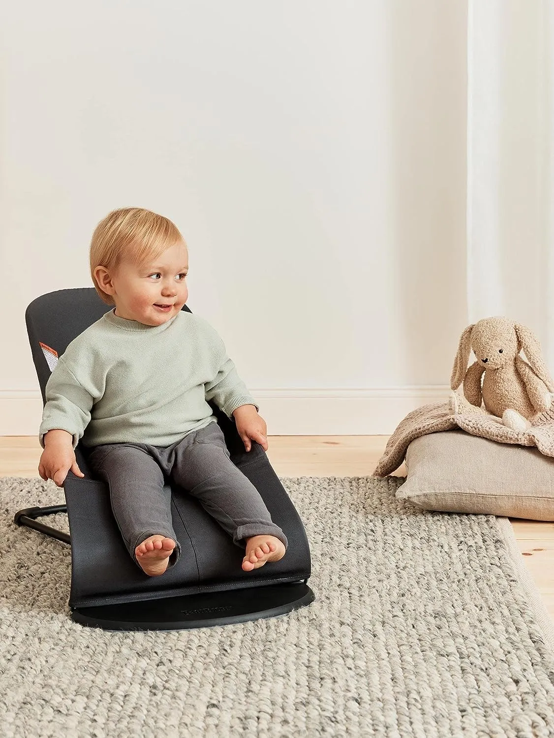 BabyBjörn Bouncer Balance Soft, Woven/Jersey, Dark Gray/Gray | 2-in-1 Adjustable Baby Bouncer Seat and Toddler Chair, Newborn to Toddler (8-29 lbs), 4 Positions, Lightweight & Portable