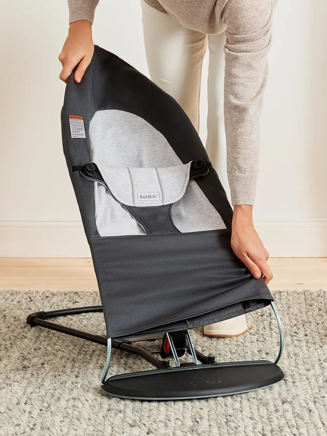 BabyBjörn Bouncer Balance Soft, Woven/Jersey, Dark Gray/Gray | 2-in-1 Adjustable Baby Bouncer Seat and Toddler Chair, Newborn to Toddler (8-29 lbs), 4 Positions, Lightweight & Portable