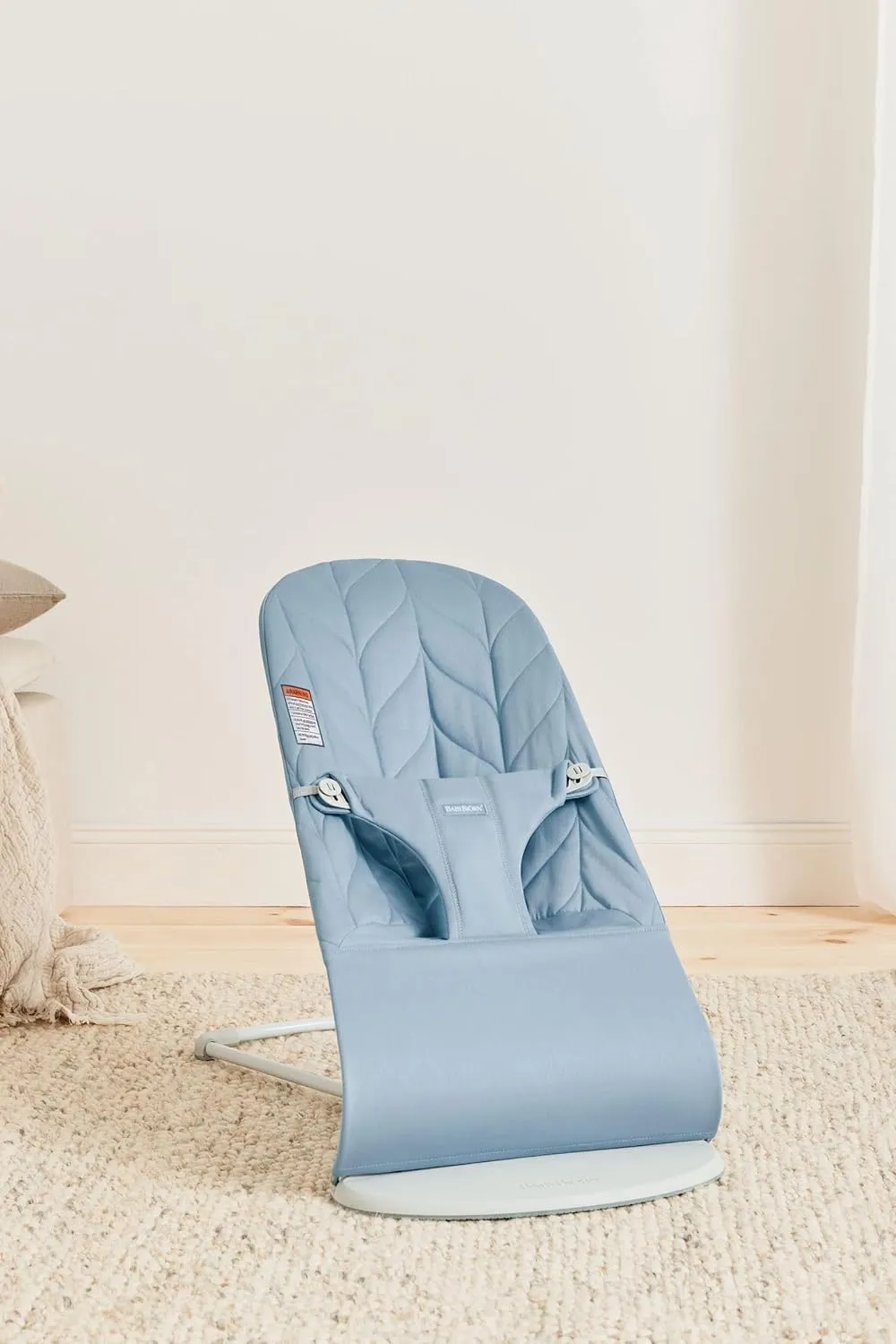 BabyBjörn Bouncer Bliss, Blue, Woven, Petal Quilt | 2-in-1 Adjustable Baby Bouncer Seat and Toddler Chair, Newborn to Toddler (8-29 lbs), 4 Positions, Lightweight & Portable