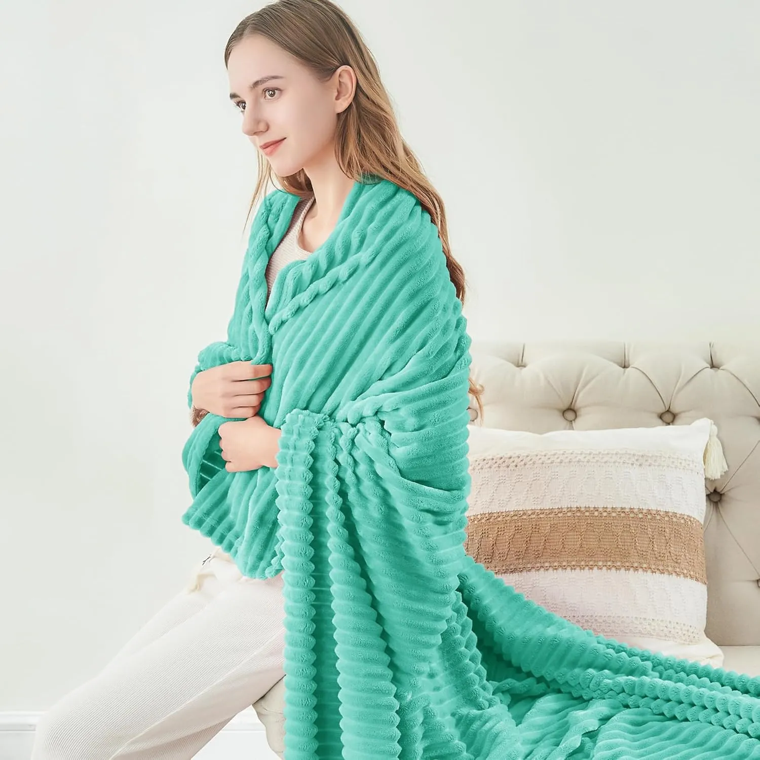 BEDELITE Fleece Throw Blanket for Couch – 3D Ribbed Jacquard Soft and Warm Decorative Fuzzy Blanket – Cozy, Fluffy, Plush Lightweight Aqua Throw Blankets for Bed, Sofa, 50x60 inches