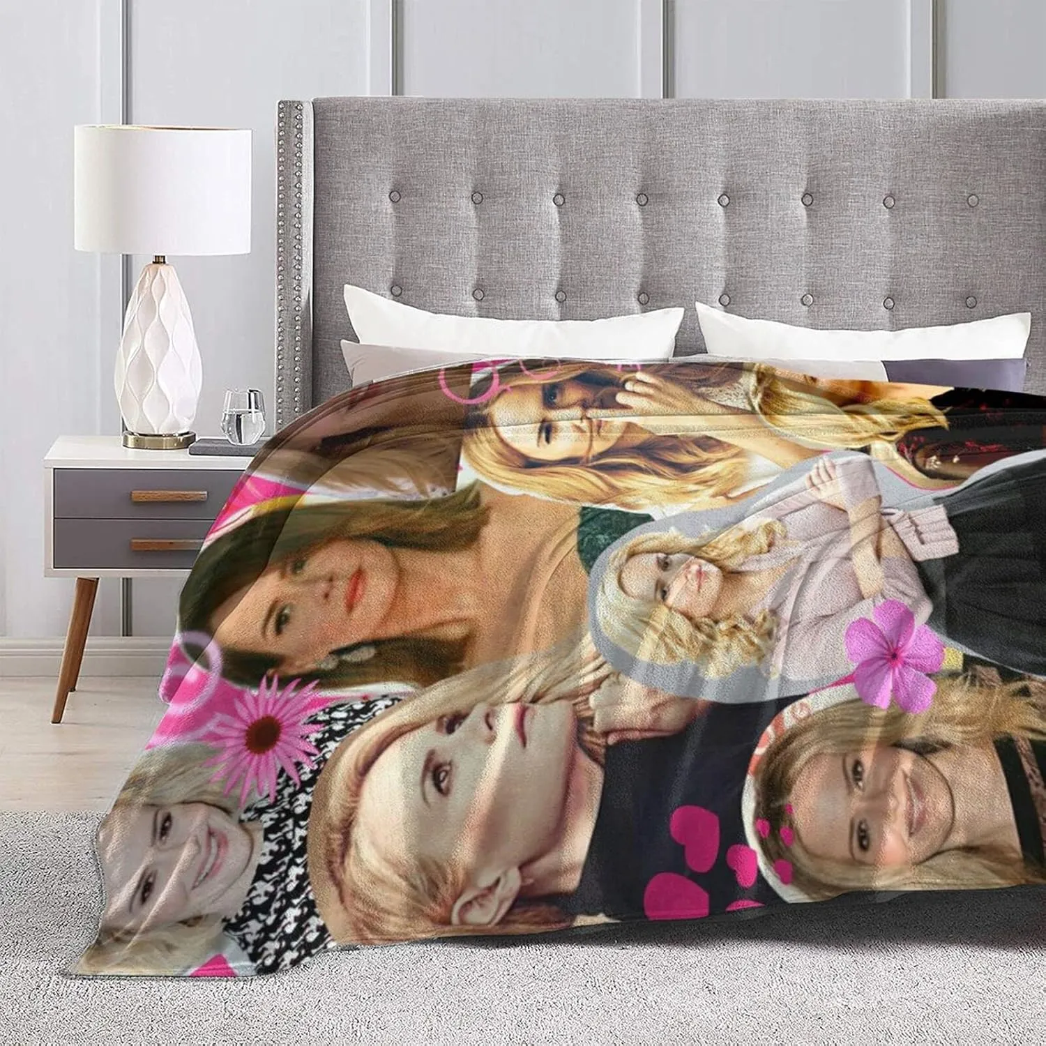 Blanket Sarah Paulson Soft and Warm Lightweight Fluffy Throws Blankets Gift for Beach Yoga Bedroom Living Room Decoration Sofa Camping Trip Dorm Decor All Season