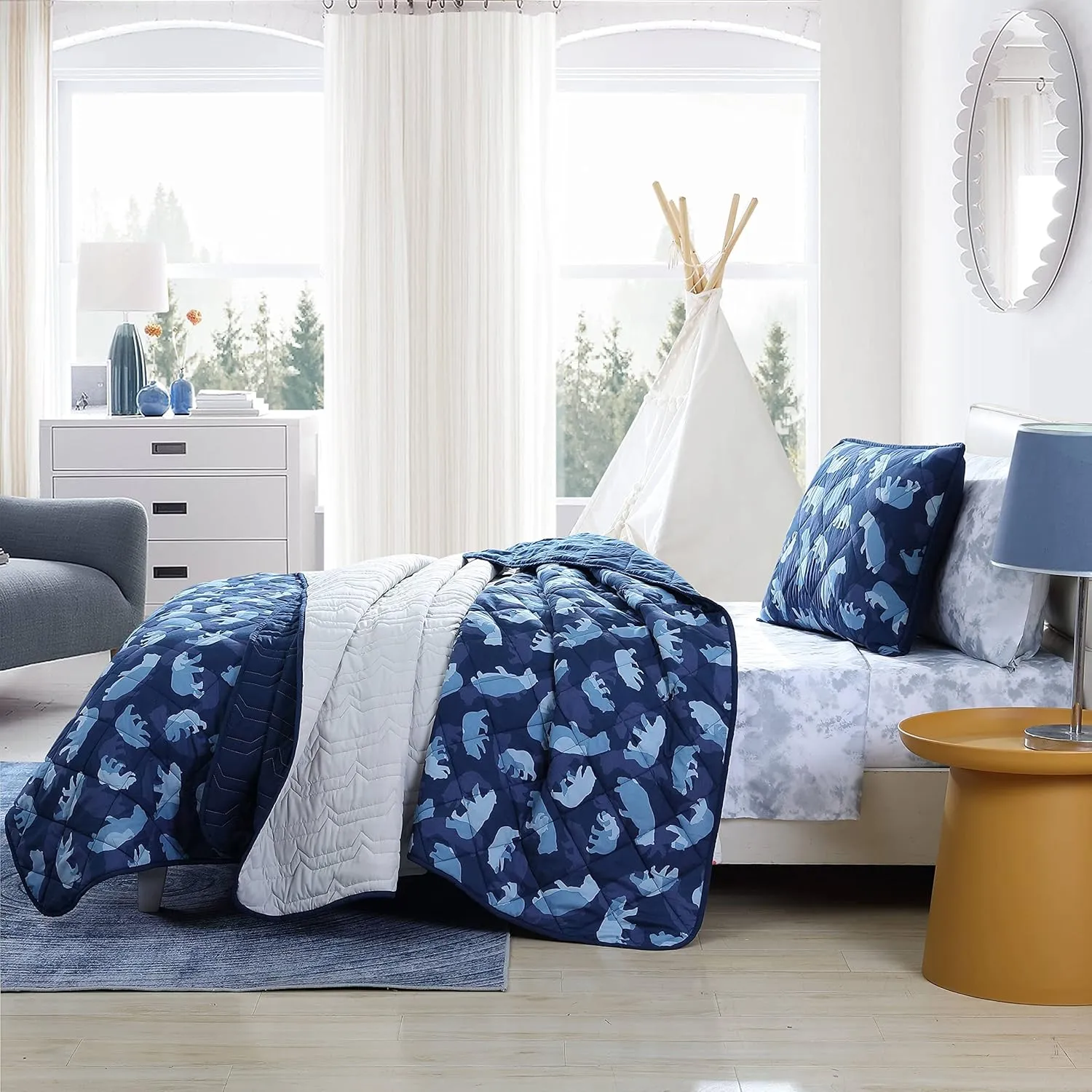 Eddie Bauer - Twin Quilt Set, Reversible Kids Bedding with Matching Sham, Ideal for Toddler Bedding Set (Camp Camo Navy, Twin)