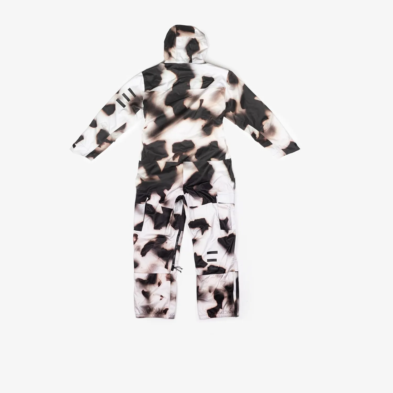 Endeavor 3L Shelter Snowboard and Ski One Piece