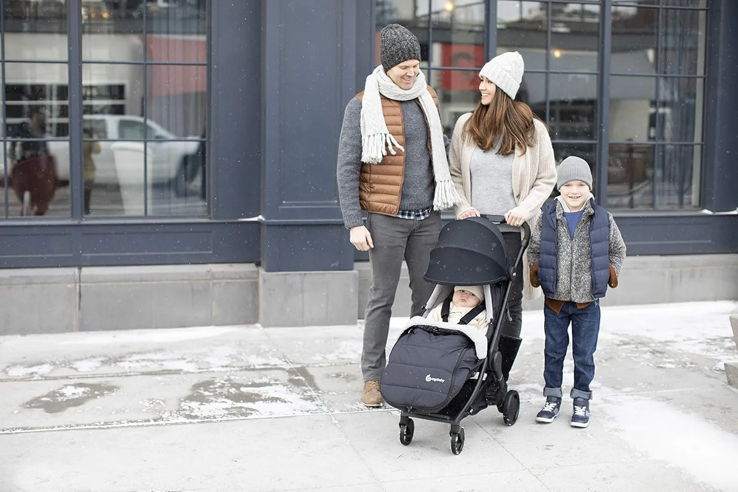 Ergobaby Metro  Deluxe Compact Baby Stroller, Lightweight Umbrella Stroller Folds Down & Metro Lightweight Baby Stroller Accessories, Accessory: Footmuff Bunting Bag
