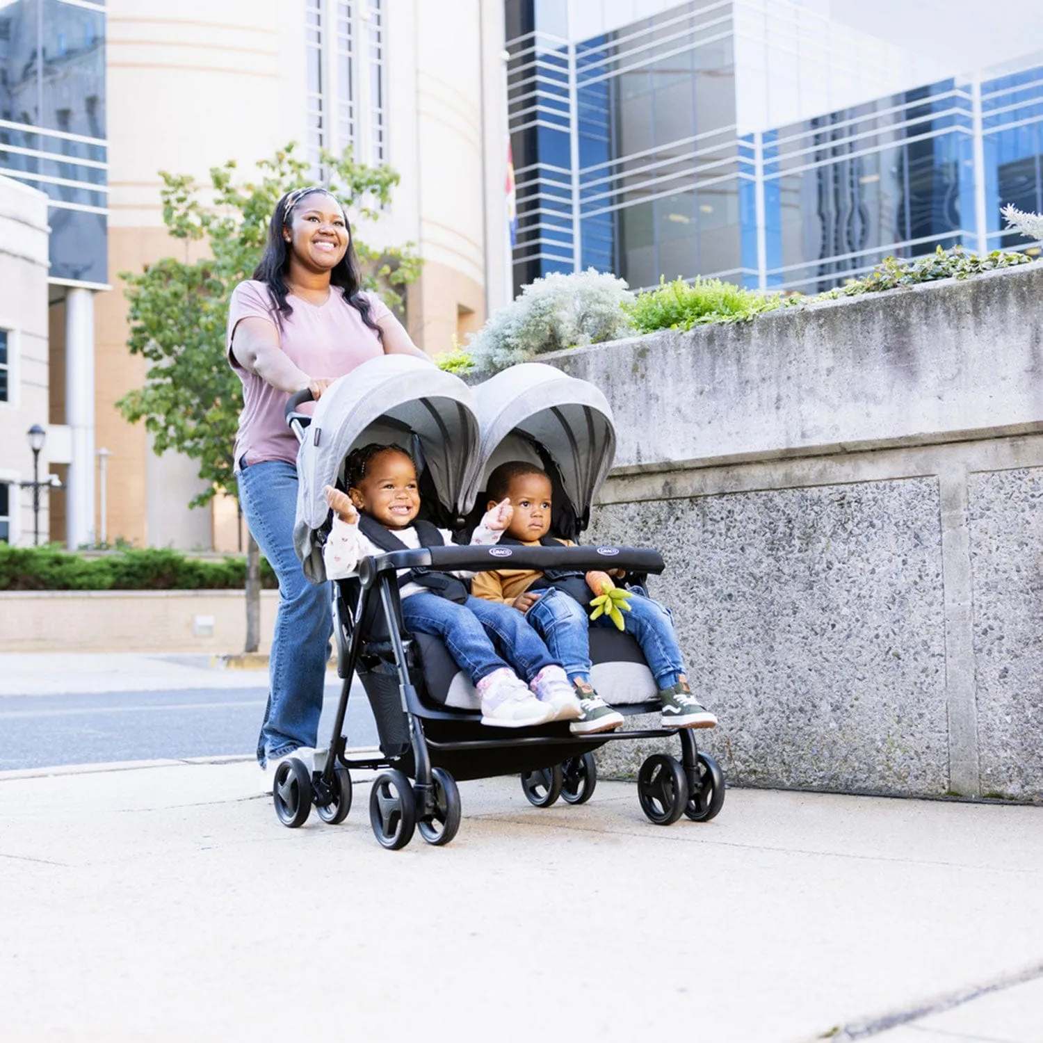 Graco Duo Rider Pushchair in Steeple Grey