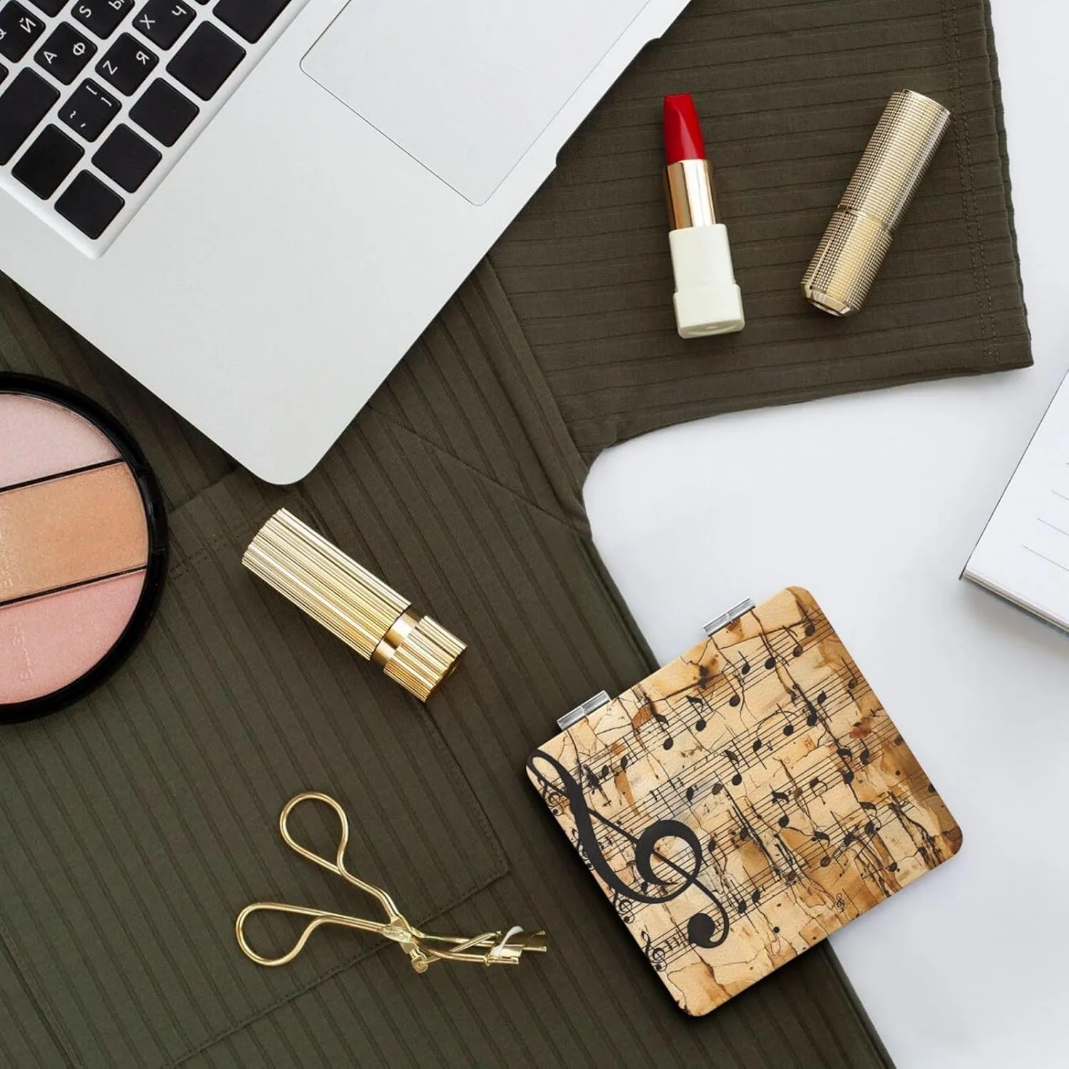 Music Note Print Printed Square Pocket Makeup Mirror with 1X/2X Magnification, Portable Mini Travel Makeup Mirror for Travel Daily Work Beauty