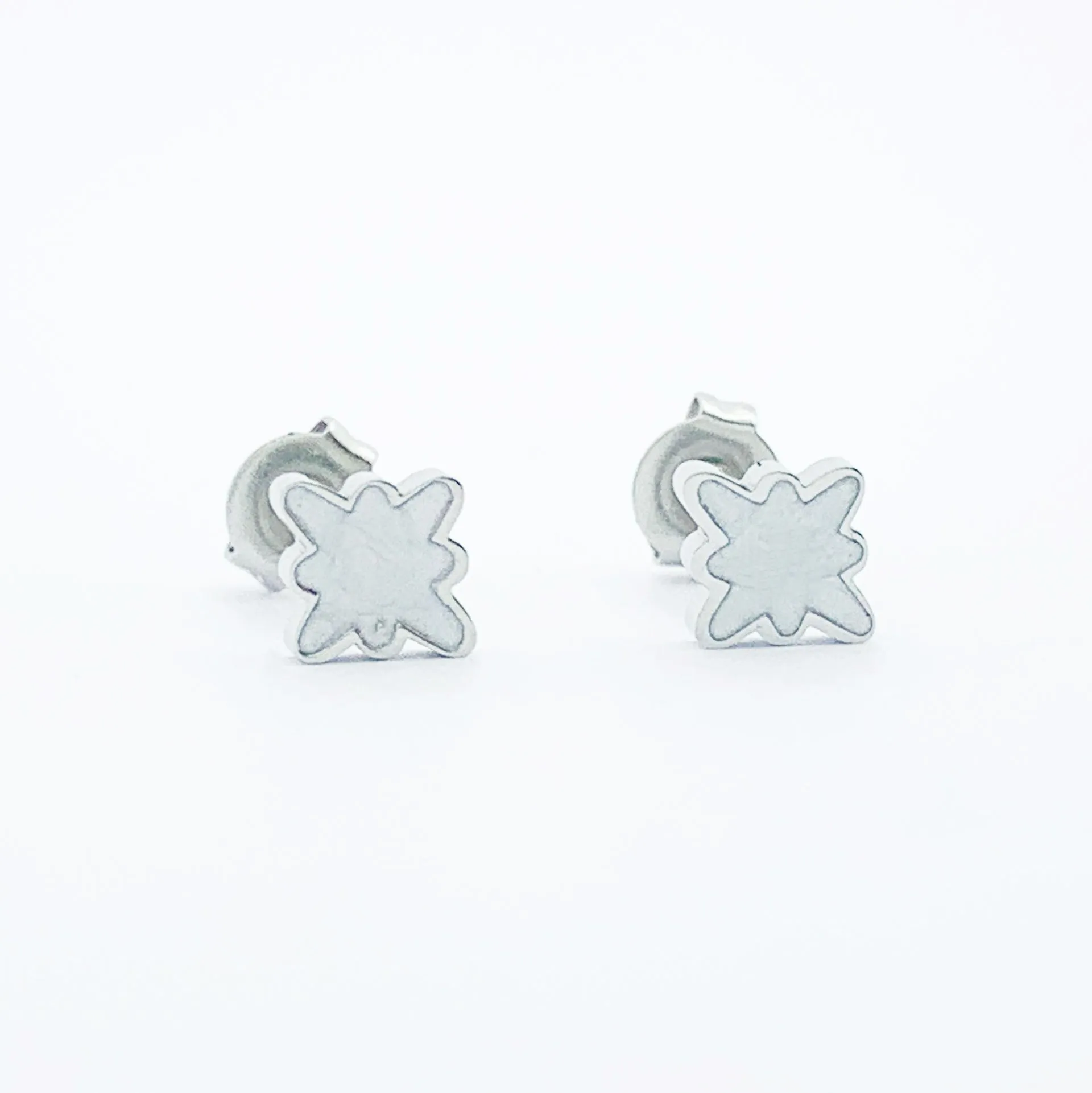 Pearlescent Compass Studs